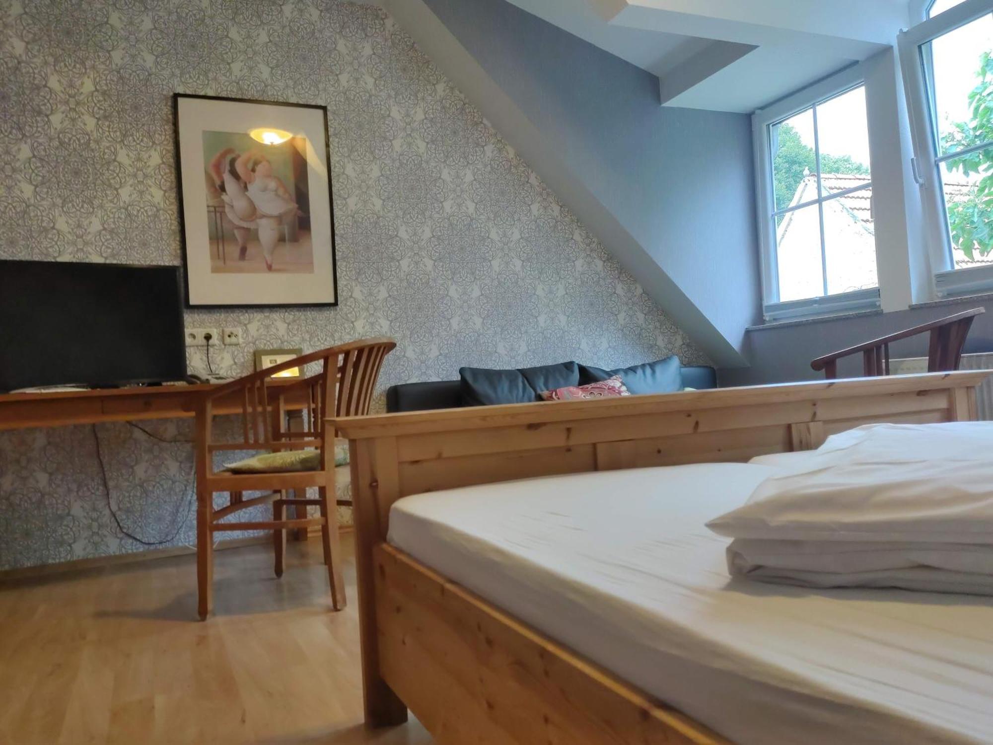 Weingut Weinstube Weinhotel Wolf Harxheim Zewnętrze zdjęcie