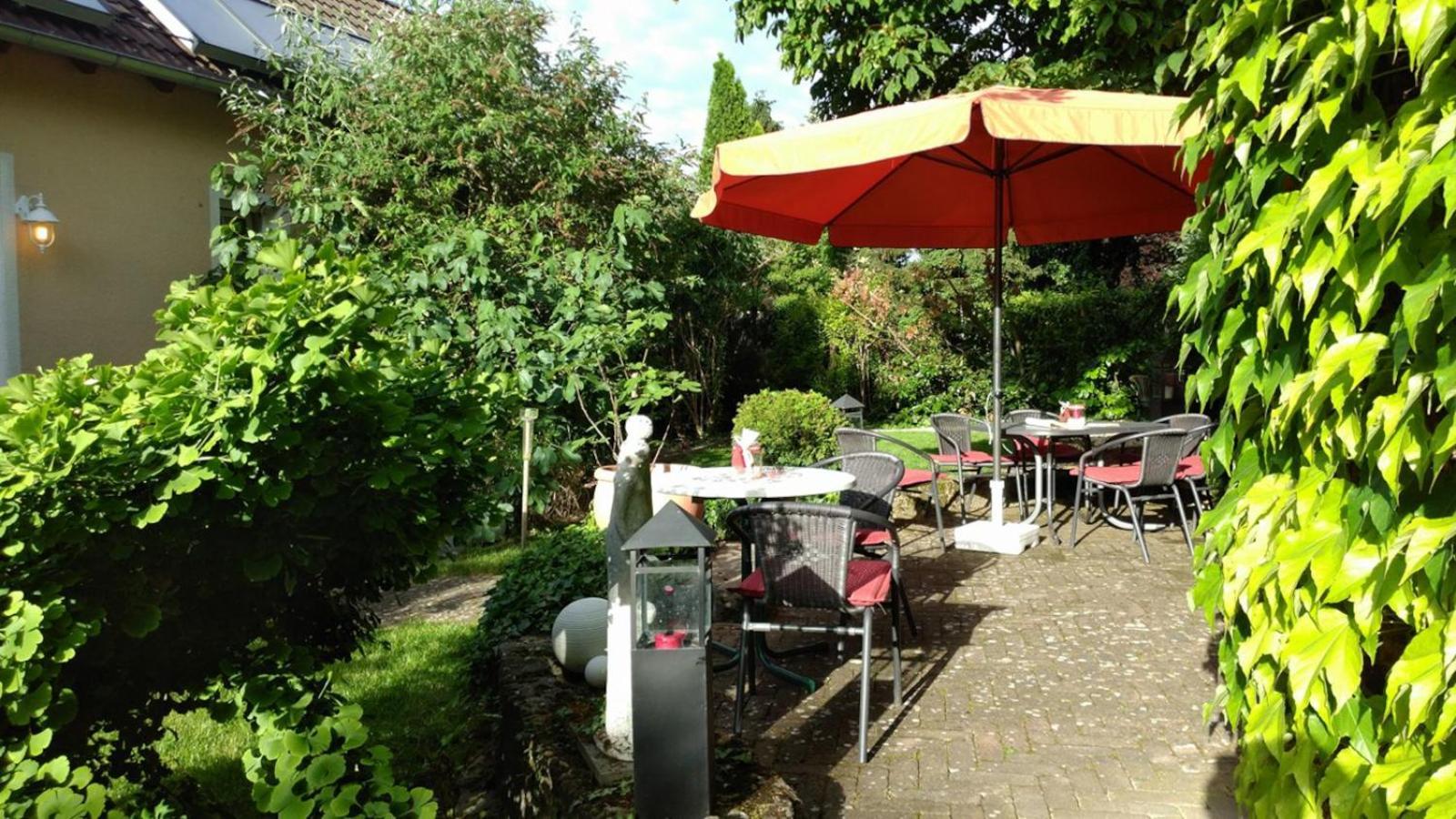 Weingut Weinstube Weinhotel Wolf Harxheim Zewnętrze zdjęcie
